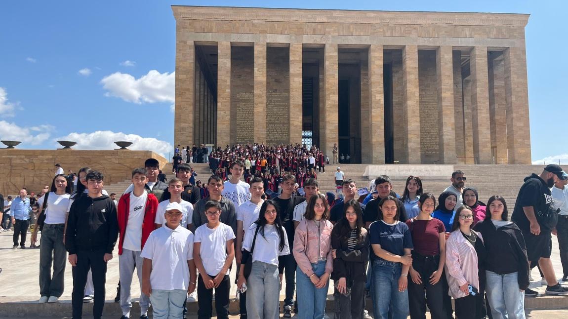 Anıtkabir ve Millet Kütüphanesi Gezisindeyiz